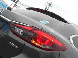 マツダ車はもちろん、良質の中古車を取り揃え、明るく元気なスタッフがお客様をお迎えいたします。