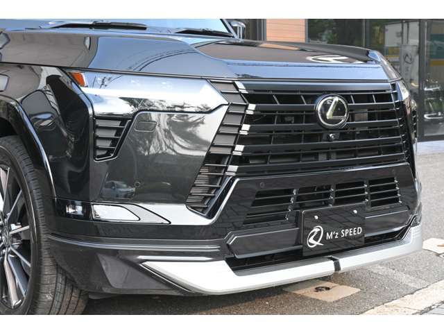 ■5年10万kmの新車保証付き■新車販売だからディーラー販売店で購入する場合と同じく5年10万kmのメーカー保証付！もちろんお近くのディーラー様で無 償保証修理やアフーサービスも受けれます。