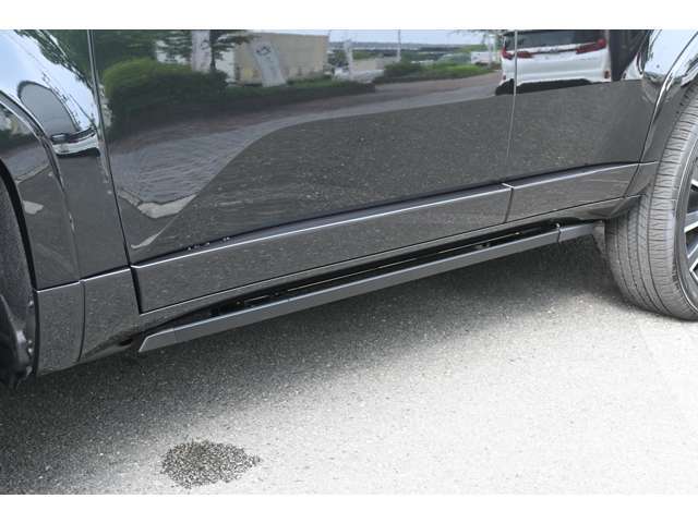 ■内装状態も◎■中古車では、外装状態が良好でも喫煙車であったり、芳香剤の匂いに使用上出来る汚れやキズがありますが、当社は「全車新車ベース」なのでキズもなければ新車の香りしかしません！