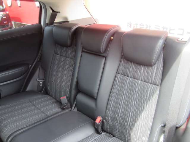■展示車輌は全て自動車査定士の査定済み中古車です。http://www.thirty.co.jp