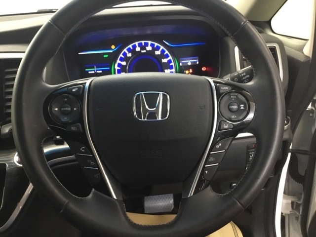 多彩な安心・快適機能を搭載した先進の安全運転支援システム Honda　SENSINGです。