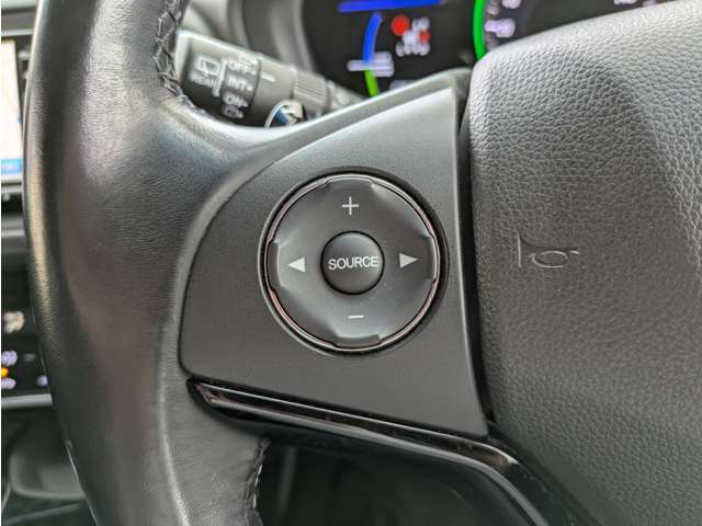 当社は全店BUYシステムを採用しており他店在庫も購入が可能です！本車輌を他店商談の為、グループ他店舗へ車輌移動をする場合があるので、来店の際は予め店舗にご連絡ください☆