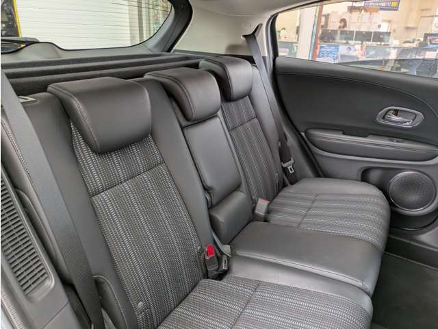 安心パック販売中☆バッテリー、ブレーキパッド、補器ベルト、LLC（冷却水）、ブレーキオイル、ワイパーゴムを新品交換を行ってご納車致します！部品代のみのお得なセットの為、ご成約時のみ販売致します！