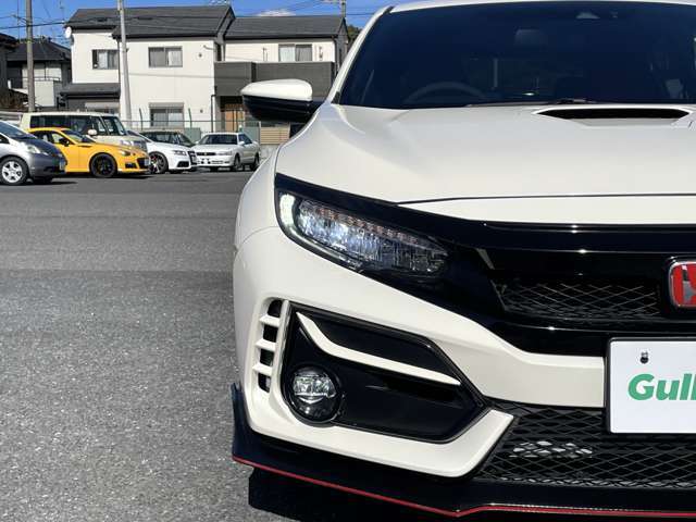 【指定工場内で運営するスポーツカー専門店です】現車確認のご来場には事前ご予約をお願いしております。0120-974-295 スムーズなご案内のためご理解ご協力をお願いいたします。