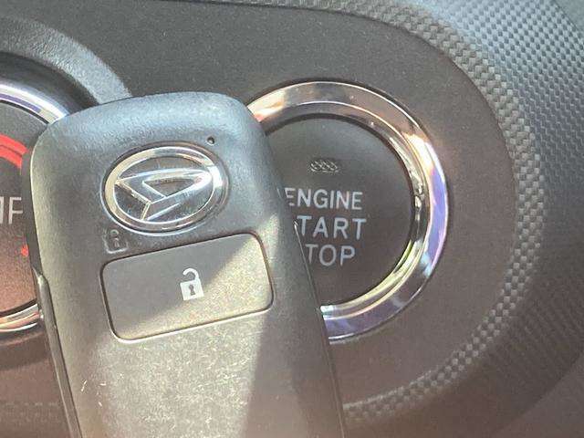 ☆プッシュスタート☆今ではほとんどのお車で採用されていますよね！ボタンを押すだけでエンジン始動ができるのでラクラクですよね♪