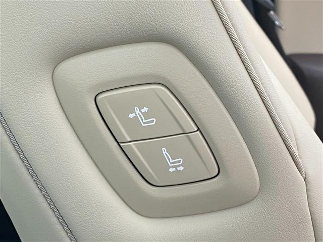 自動車保険（三井住友など）各種取り扱っております！お車のサポート関係も充実しております！