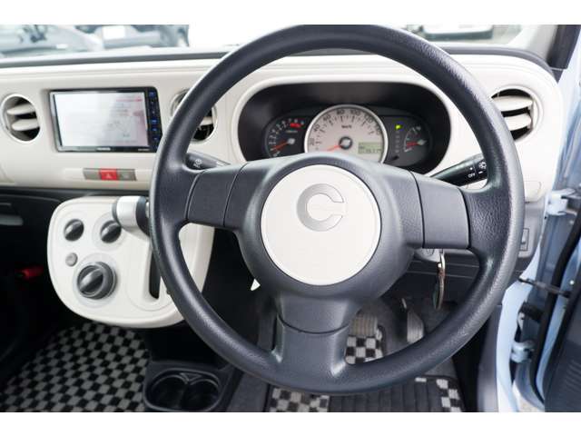 県外登録納車も可能です　別途輸送料　ナンバー取得代掛かります　ご相談ください