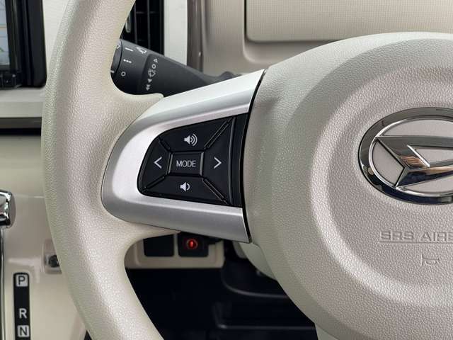 当社は中部運輸局指定工場も完備しておりますので、ご納車前にはベテランの整備士がしっかりと細部まで点検・整備を実施します！ご納車後のアフターサービスも全国チェーンの『ホリデー車検』など充実の設備で安心