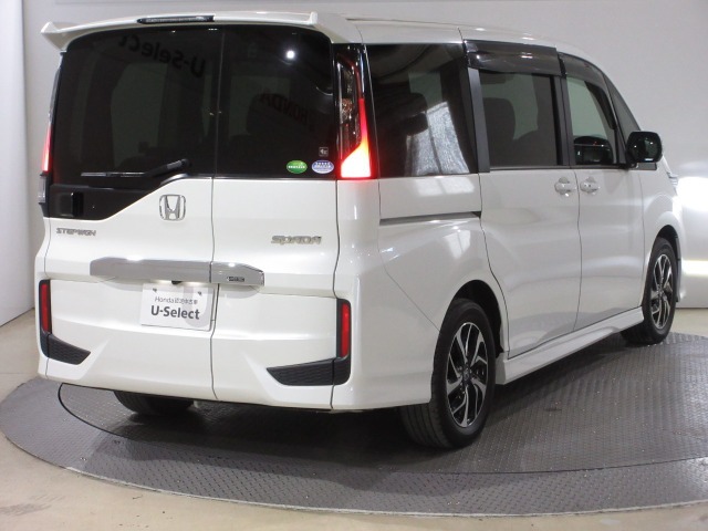 ボディクリーニング後、愛車をピカピカの状態へ保護するコーティング「ブライトパック」がおススメです！水垢がつきにくく、手入れがしやすくなりますよ！いつも愛車をきれいにしておきたい方におススメです。