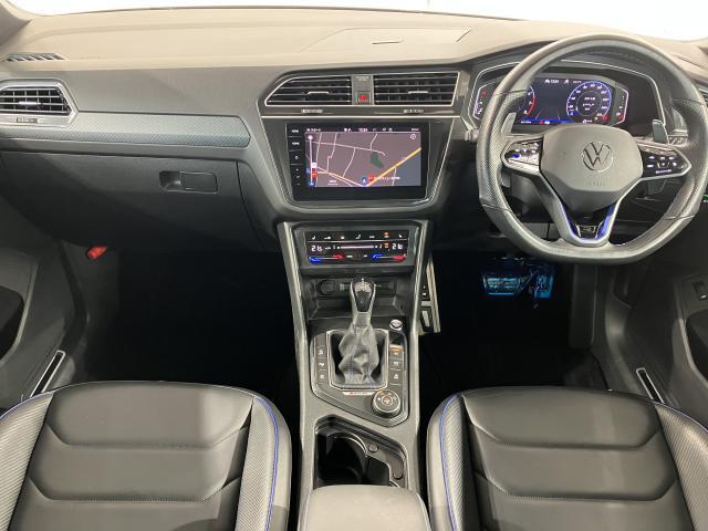 在庫確認や見積もり依頼、ご来店予約は専用フォーム、または「072-848-4907」Volkswagen大阪枚方まで遠慮なくお問い合わせ。皆様からのお問い合わせ、ご来場を心よりお待ちしております。