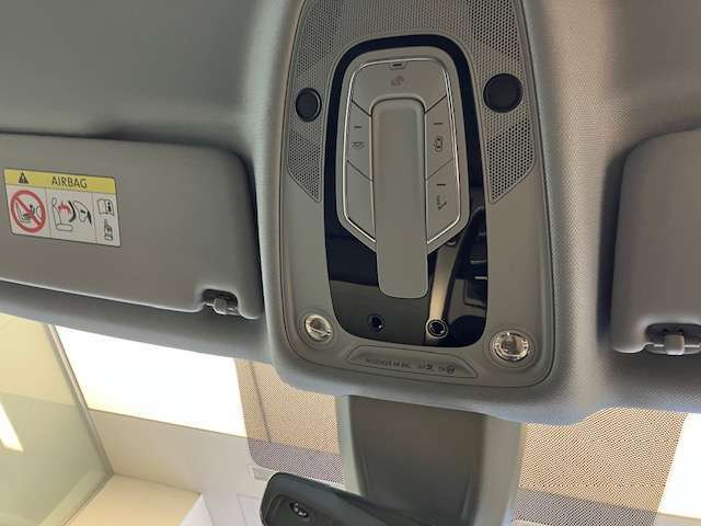 Audi厳選の認定中古車を展示しております。安心の認定中古車制度と保証制度で充実のカーライフをお届けいたします。