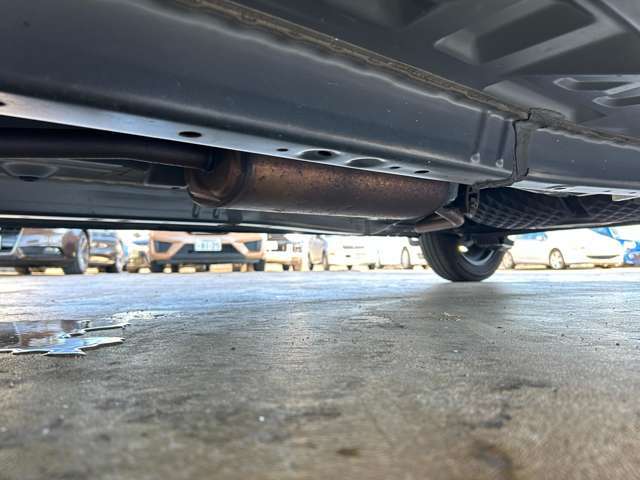 まだまだ下回りもきれいです