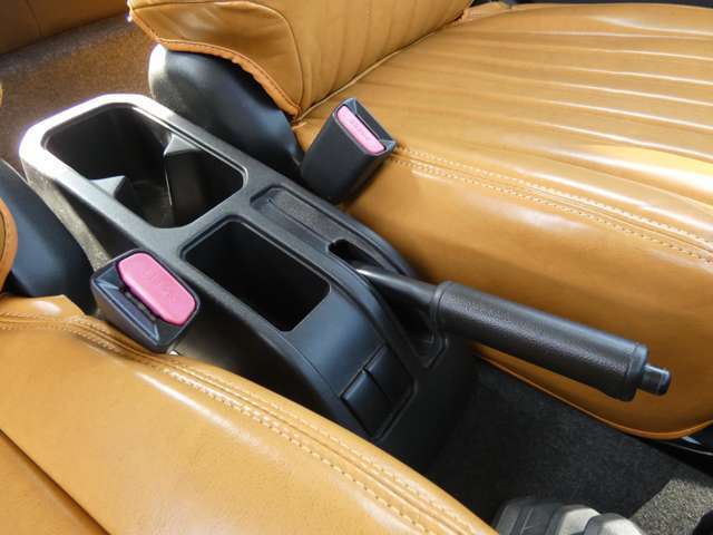 販売、修理、車検、保険、買い取りお車に関する事ならジョブカーズにお任せください！お客様のご要望に精一杯お応え致します！