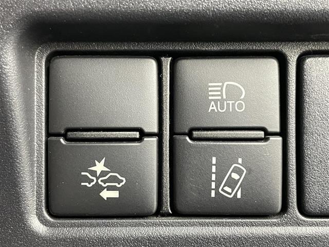 【運転席操作部】快適なドライブを楽しむための機能が装備されています！運転席から触れるので、使いやすいです！除菌プランいれていただくと、さらに清潔で安心していただけます！