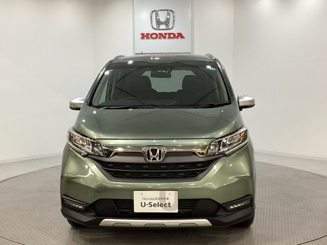 【Honda認定中古車 U-Select】　エンジン、オーディオやカーナビ(社外品は除く）に至るまで保証をお付け致します。全国のホンダディーラーで保証と整備が受けられます。