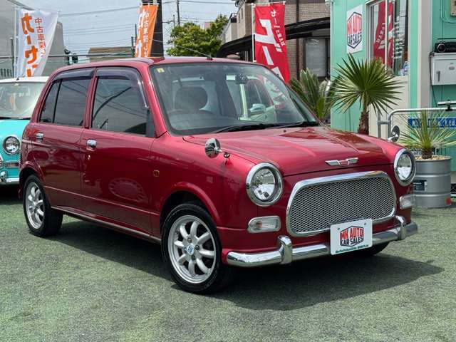 車検整備無表記しておりますが、【MK　AUTO】ではご納車時にオイル交換・足廻り及びエンジンルームの点検は、車両価格に含まれておりますので御安心下さいませ。保証も付いておりますのでご安心下さいませ。