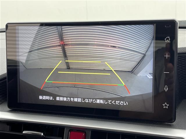 気になる車はすぐにお問い合わせください！画面右側の0066から始まる無料ダイヤルからお問い合わせ下さい！専門スタッフがお車のご質問にお答えいたします！