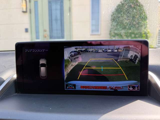 バックカメラもついております♪後ろが見えずらい箇所、狭い場所も安心して駐車いただけます。夜間でも見やすいカメラです♪
