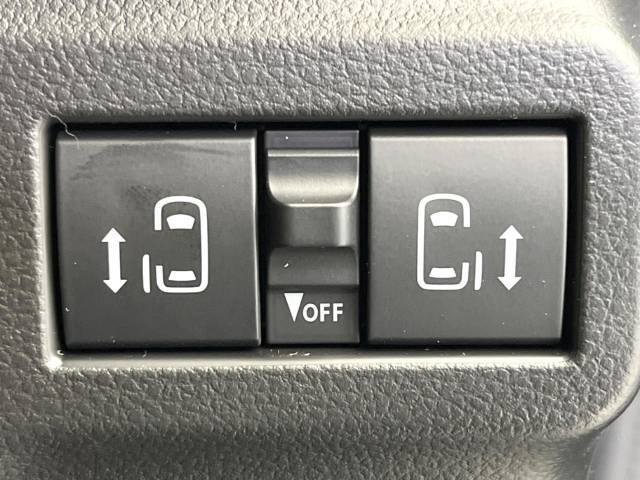 【両側パワースライドドア】スマートキーや運転席のスイッチで後席両側スライドドアの開閉が可能♪電動だから力を入れてドアを開ける必要が無く、小さなお子様でも簡単に開け閉めでき快適です♪