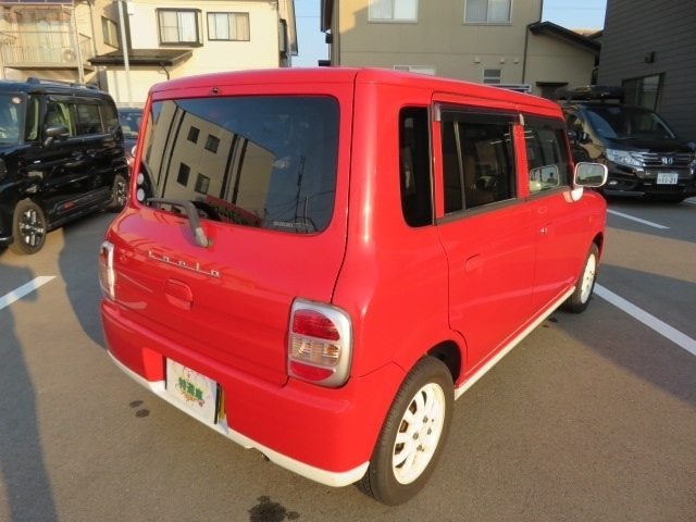 セベラルオートは指定工場をしっかりと完備してるにゃん！オイル交換から車検まで何でもおまかせ！ご納車前の整備は資格を持ったメカニックが頑張ってるにゃん☆
