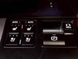 【シートヒーター＆シートクーラー】高級車にふさわしい快適装備で、夏場は座面から涼しい風が、冬場は身体の芯からポカポカになりますね。