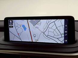 【純正ナビ】です。ミュージックサーバー等充実装備。