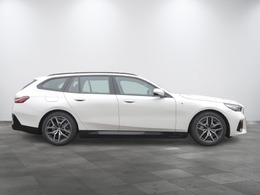 みなさまにとって最良のお車選びのお手伝いをさせてください！スタッフ一同心よりご来店、お問い合わせをお待ちいたしております！