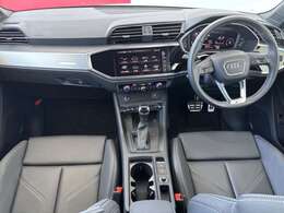Audiのインテリアはエクステリア同様、優れたデザイン性とクオリティ、そして機能性を兼ね備えております。