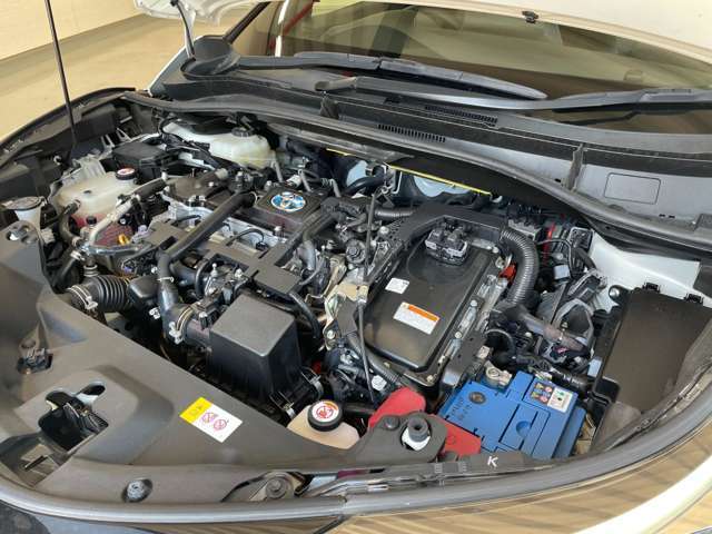 親切・丁寧な専門メカニックスタッフが応対！・車検・点検整備・事故等の修理などアフターサービスも安心。お車のカスタマイズもアクション1のサービススタッフまでご相談ください！