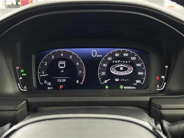 【スピードメーター】メーターがシンプルで見やすく運転しやすいですね！