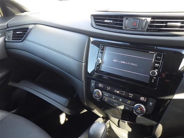 【運転席操作部】快適なドライブを楽しむための機能が装備されています！運転席から触れるので、使いやすいです！除菌プランいれていただくと、さらに清潔で安心していただけます！