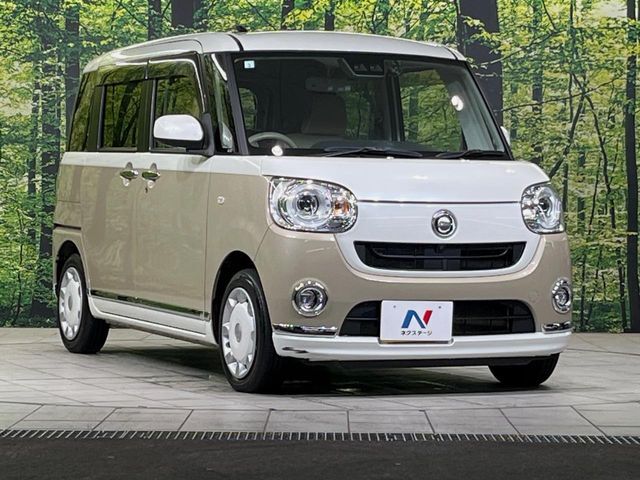 大好評のボディコーティング「弾スプラッシュコート」もご納車までに施工可能。通常のガラスコートと異なる、耐久年数6年の無機質ガラスコーティングが、ボディをキレイな状態に保ってくれます。