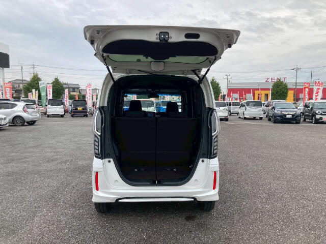 『購入後のアフターメンテナンスってどうすれば・・・』とお悩みの方、ぜひ私達にご相談下さい。お客様に合ったメンテナンスパックプランをご用意しております。クルマの悩みはぜひ私達にお任せ下さい★