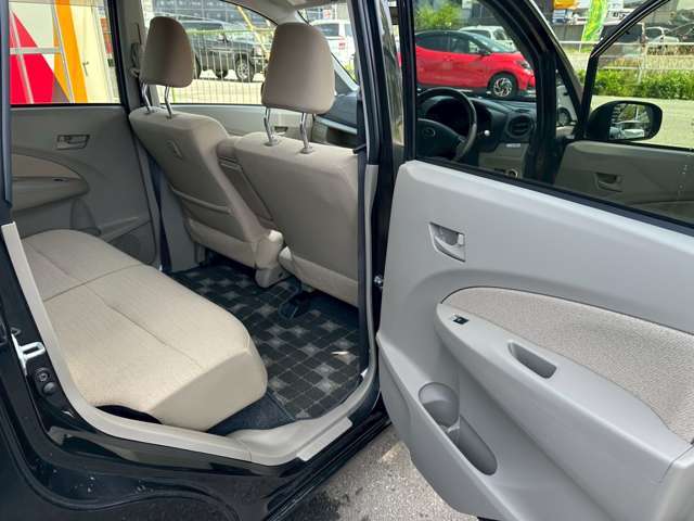 納車時は車内クリーニングも行い安心してお乗り頂けます！