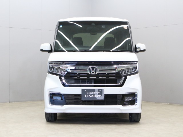 【コーティング】好評のコーティング施工で愛車のボディをケアしませんか？紫外線や酸性雨等の劣化によって塗装面の光沢の消失や塗装の剥離を防ぎます！