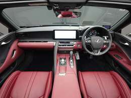 ★1オーナー＆禁煙車両★フレアレッドインテリア♪室内の匂いや汚れも御座いません♪今回のお車、状態の良さには、自信が御座います♪ご納車時には高温スチームを利用し、徹底的にクリーニング致します！