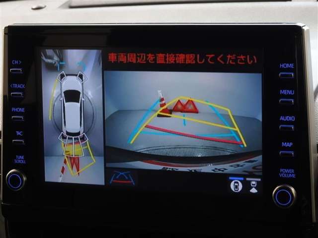 バックガイドモニターを装備してます、車庫入れもラクラクです。パノラミックビューモニターを搭載しています、上からの画像も表示されます。