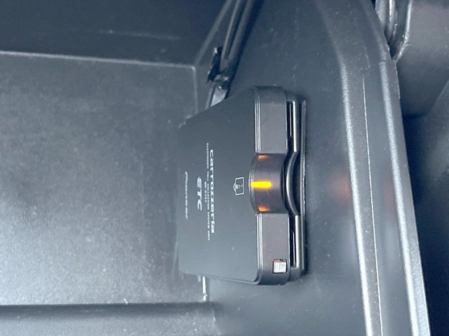 ●ETC車載器（アンテナ分離型音声案内タイプ）：お引き渡し時には再セットアップを実施後、お渡しいたします。マイレージ登録に関してもお気軽にスタッフまでお尋ねください。