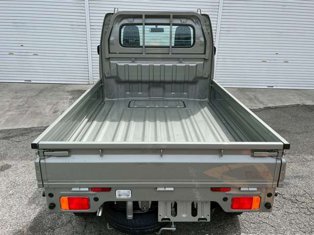 荷台も広々しております！