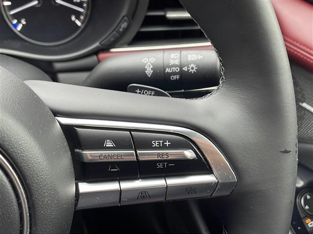 商談ルームにはキッズルームも完備しています☆お子様連れでもゆっくりとお車をお選びいただけます！