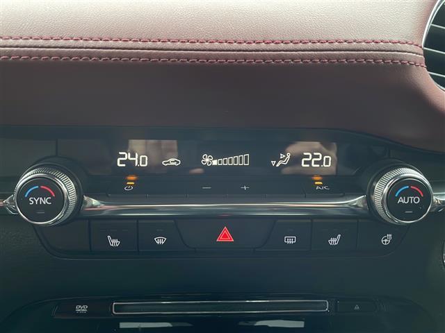 気になる車はすぐにお問い合わせください！画面右側の0066から始まる無料ダイヤルからお問い合わせ下さい！専門スタッフがお車のご質問にお答えいたします！