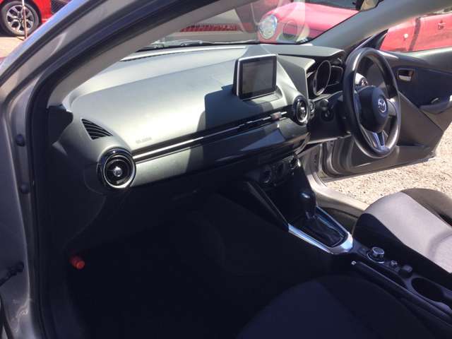 ★今の中古車は上手な買い方で長くお乗りになることができます。より長く乗るには日々の車に対する整備や点検も重要になってきます。そのようなアドバイスも専門スタッフがいるお店ならではのアフターサービスです！