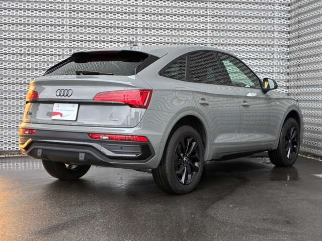 ドイツ本国のAudi AGが認定する資格を有するメカニックが納車前の点検からアフターサービス迄サポート致します。