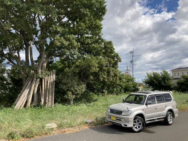 下取り・買い取り強化中！乗らなくなったお車をお持ちの方や、乗り換えをご検討中の方、無料見積もり査定させて頂きますのでぜひお問合せください♪