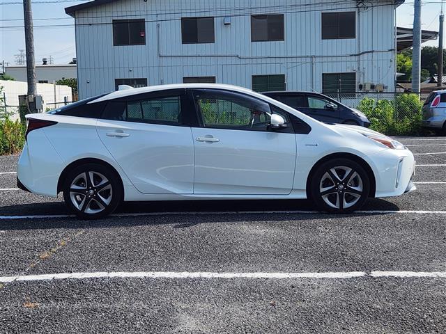みなさまのお車選びのお手伝いをさせてください！スタッフ一同心よりご来店、お問い合わせをお待ちしております！