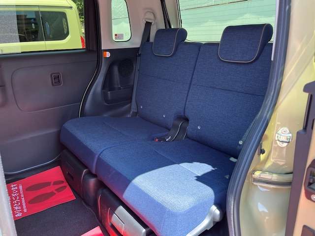 お客様に隅々まで見ていただけるよう展示車両は常に綺麗に仕上げております！お客様のご来店、スタッフ一同心よりお待ち申し上げます。