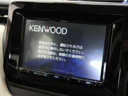ケンウッド製8型ナビ　フルセグTV　AM/FMラジオ　CD/DVD再生　CD録音機能　Bluetoothオーディオ