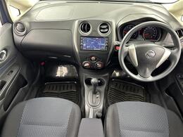 【インパネ全体】全方位で視界が広く、高い目線で運転もしやすいです！