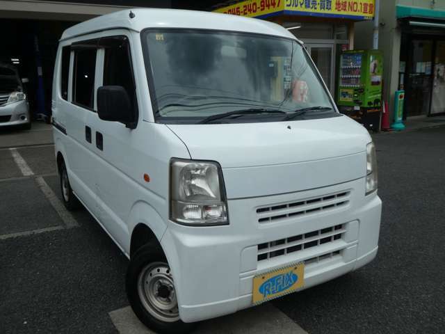 当店の強みは、【中古車相場に長けた仕入れスタッフによる厳選仕入れ】と【地元販売にも遠方販売にも対応可能】な事です。お買い得な在庫が多数ございます。