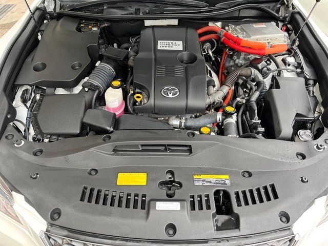 親切・丁寧な専門メカニックスタッフが応対！・車検・点検整備・事故等の修理などアフターサービスも安心。お車のカスタマイズもネクステージのサービススタッフまでご相談ください！